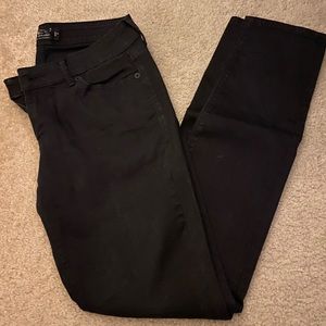 Lucky Brand Black Lolita Skinny Jeans 4/27